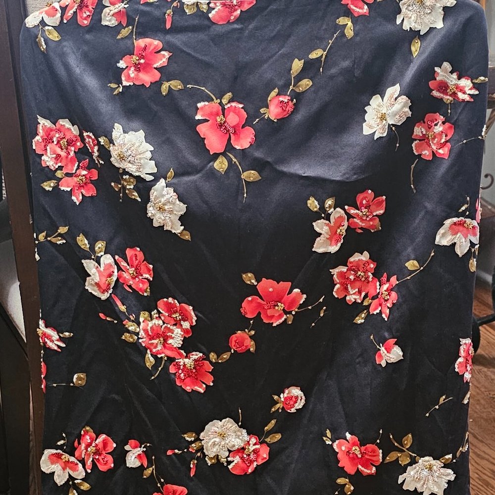 Pretty floral skirt